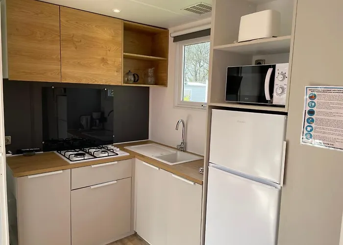 Mobilhome Tout Confort R10 Domaine De Lanniron