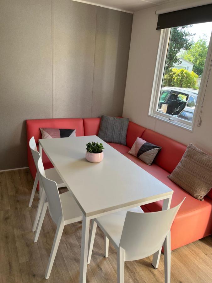 Mobilhome Confort R10 Domaine De Lanniron Campsite Quimper